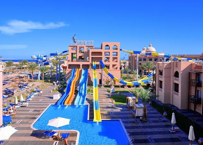اكوا بلو منتجع 4*